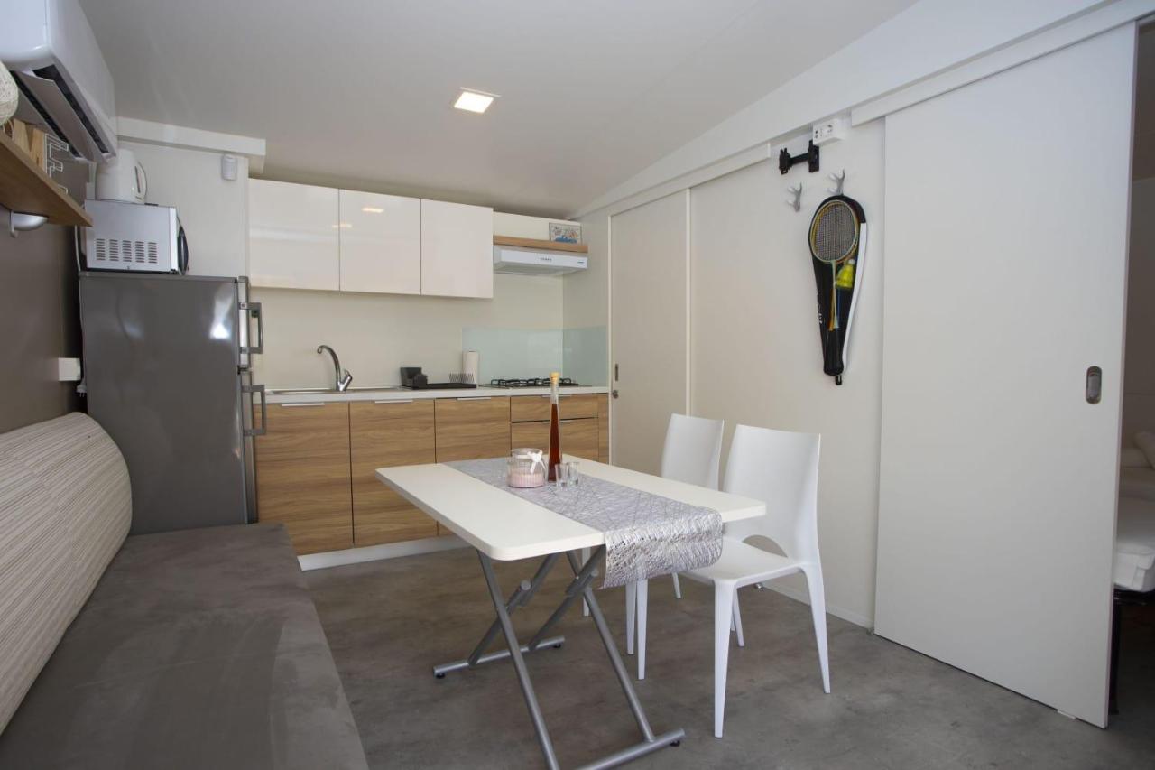 Oaza Mira Mobile Houses - Camp Basko Polje #Bestoffer Baška Voda Екстериор снимка