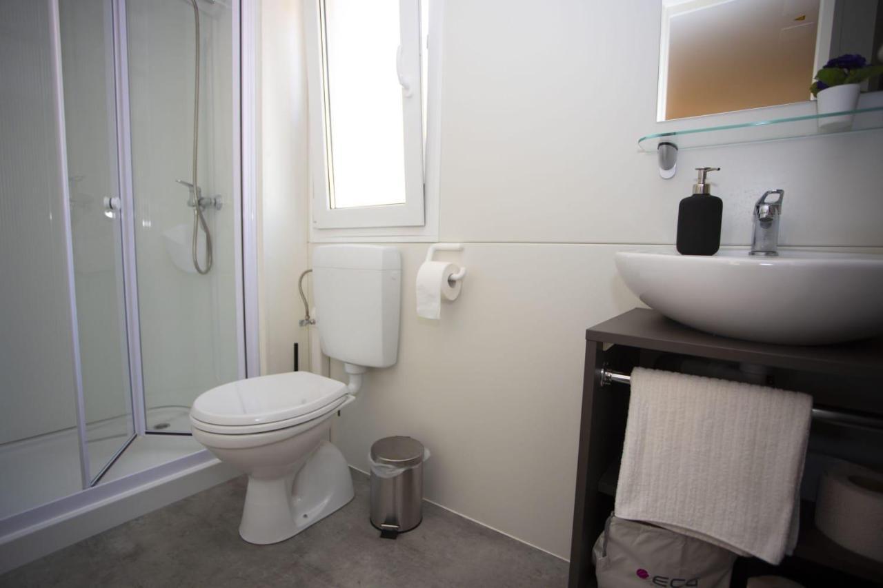 Oaza Mira Mobile Houses - Camp Basko Polje #Bestoffer Baška Voda Екстериор снимка